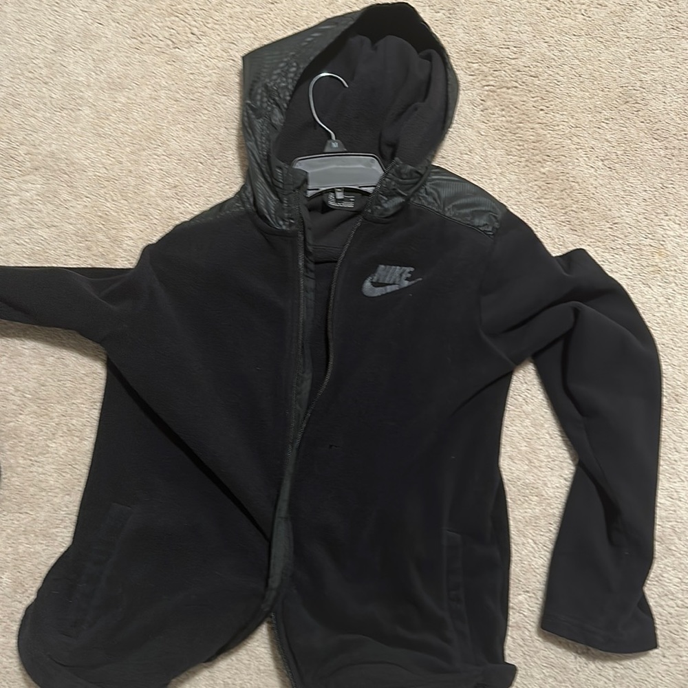 Nike Black and grey hoodie size xl for kids